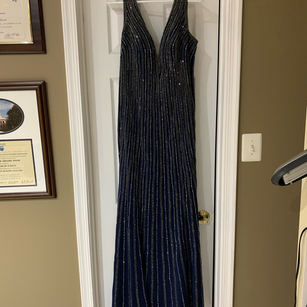 Dark blue c.f. Ctt. Ta brand prom dress